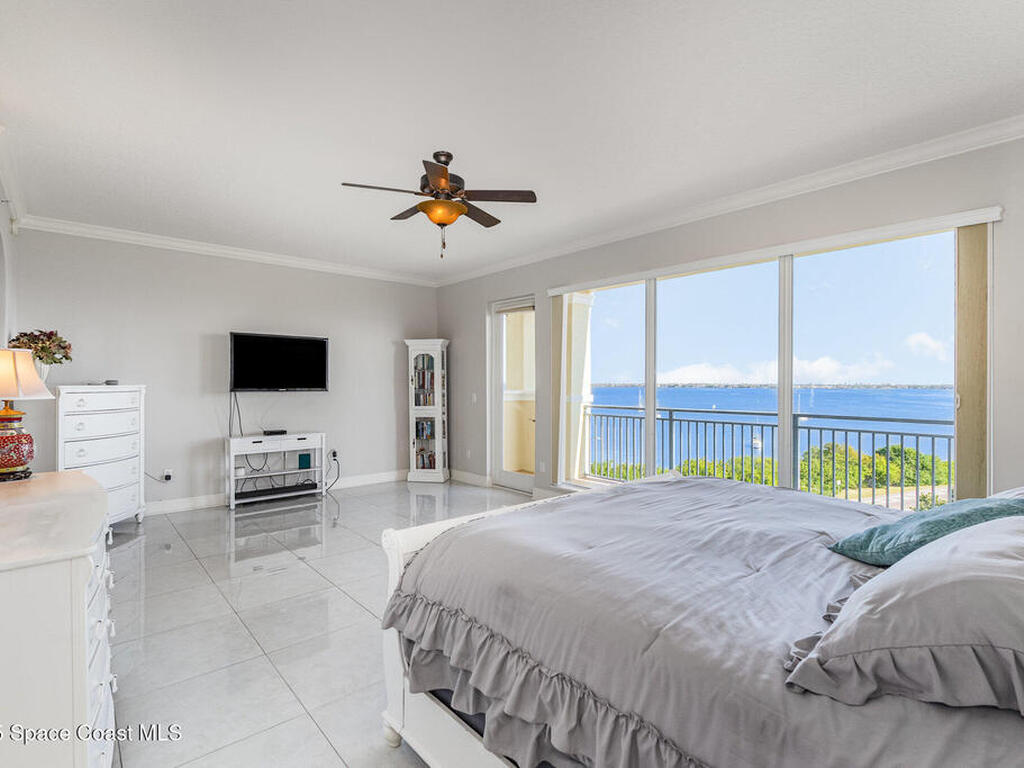 1437 Pineapple Avenue, Melbourne, FL 32935