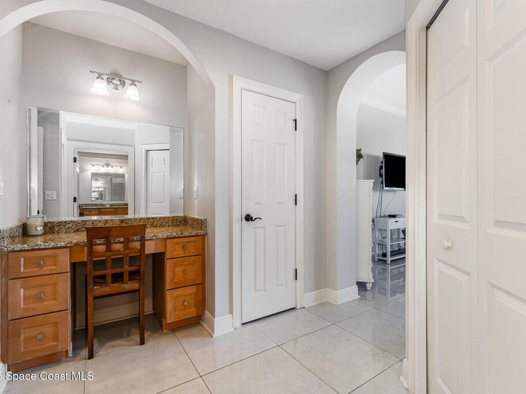 1437 Pineapple Avenue, Melbourne, FL 32935