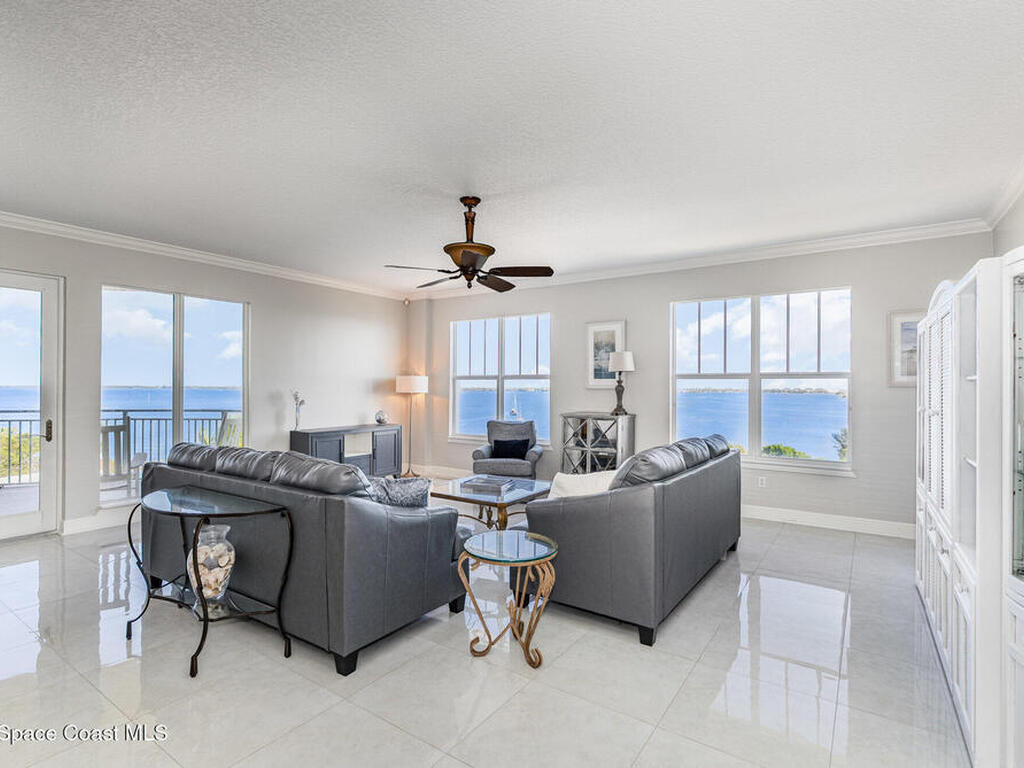 1437 Pineapple Avenue, Melbourne, FL 32935