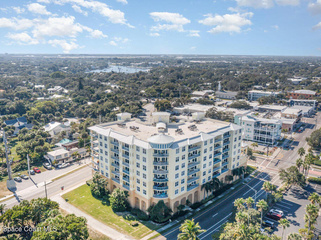 1437 Pineapple Avenue, Melbourne, FL 32935