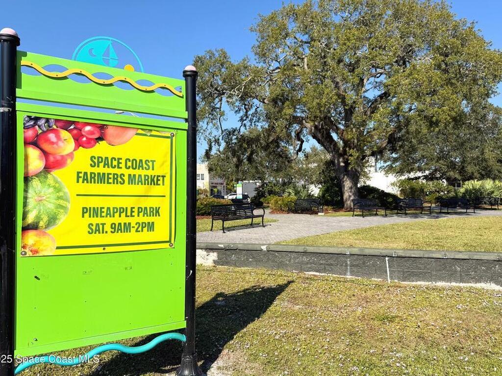 1437 Pineapple Avenue, Melbourne, FL 32935