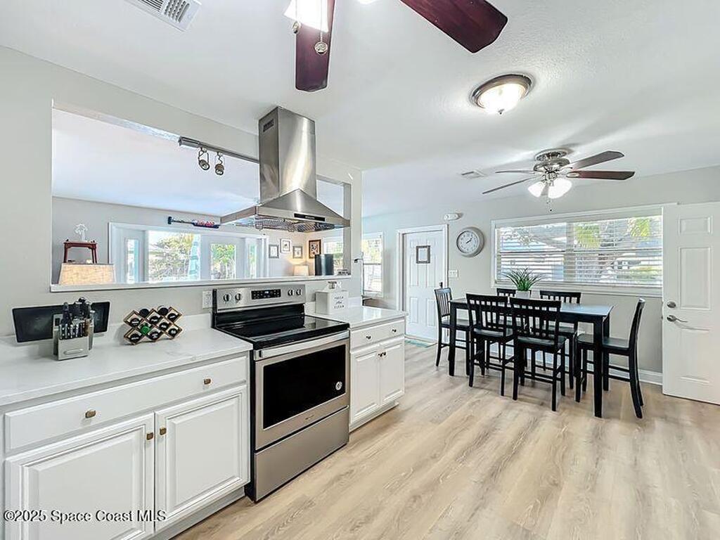 280 Monroe Avenue, Cape Canaveral, FL 32920