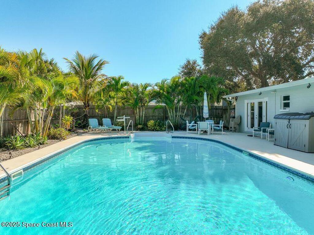 280 Monroe Avenue, Cape Canaveral, FL 32920