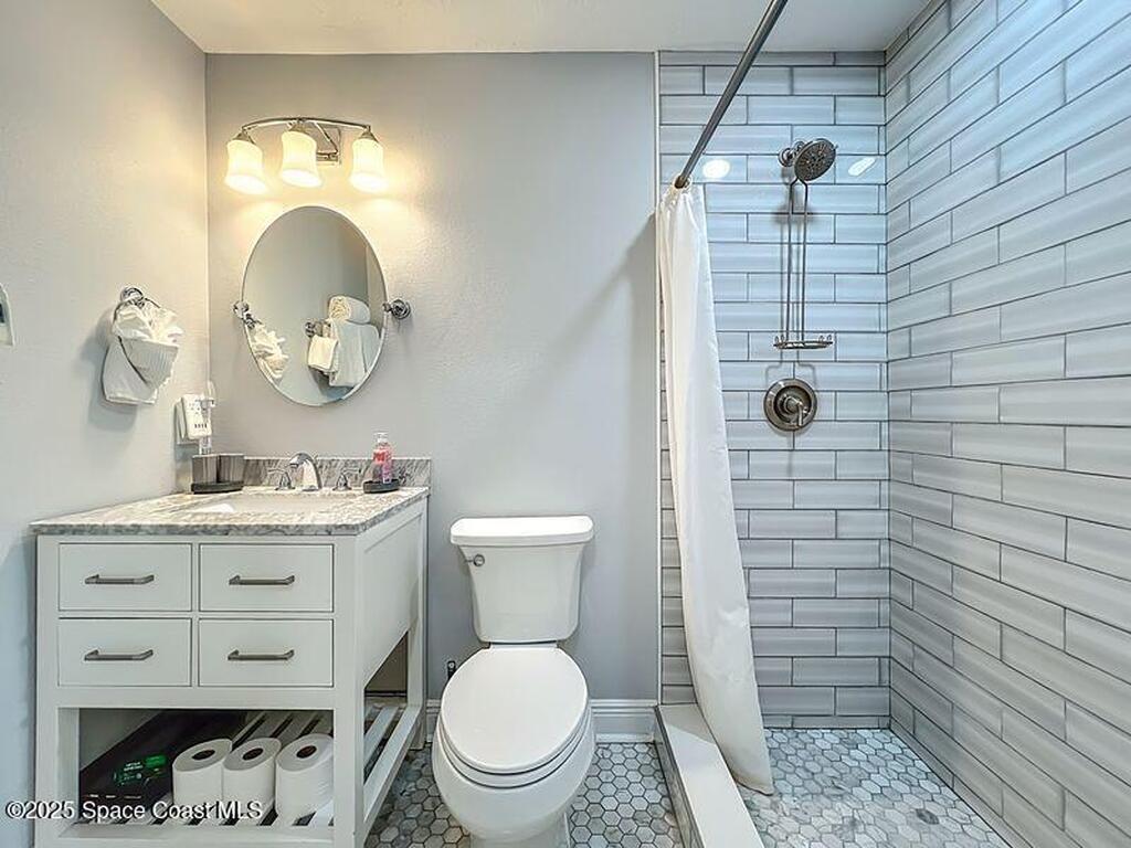 280 Monroe Avenue, Cape Canaveral, FL 32920