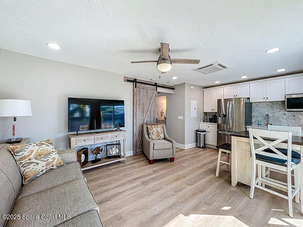 280 Monroe Avenue, Cape Canaveral, FL 32920