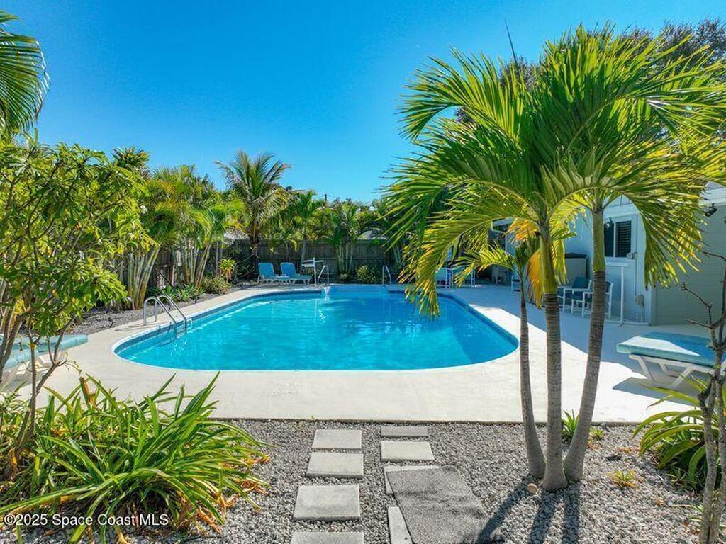 280 Monroe Avenue, Cape Canaveral, FL 32920