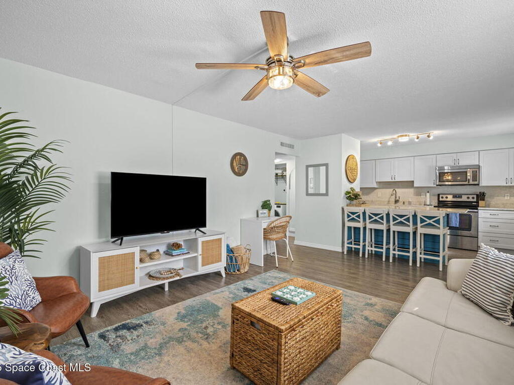 299 E Central Boulevard, Cape Canaveral, FL 32920