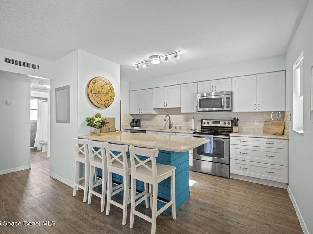 299 E Central Boulevard, Cape Canaveral, FL 32920