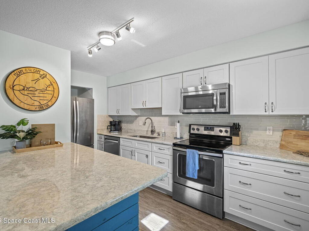 299 E Central Boulevard, Cape Canaveral, FL 32920