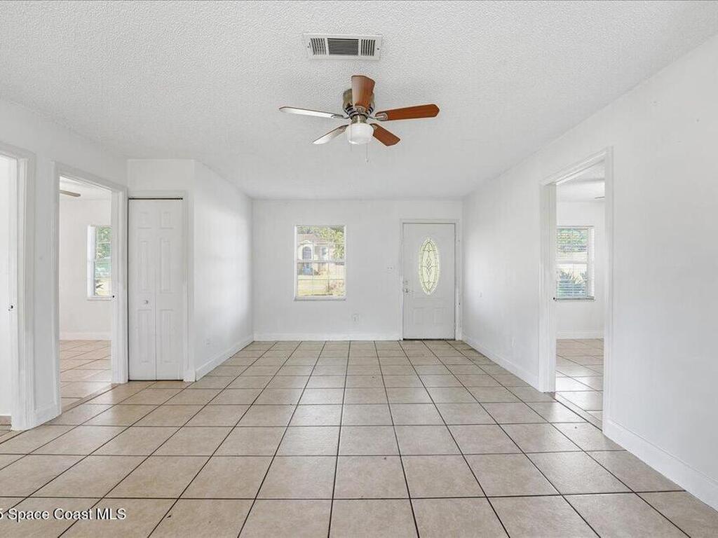 7245 Grissom Parkway, Cocoa, FL 32927