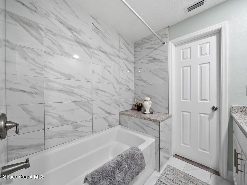 1253 Saint Andrews Drive, Rockledge, FL 32955