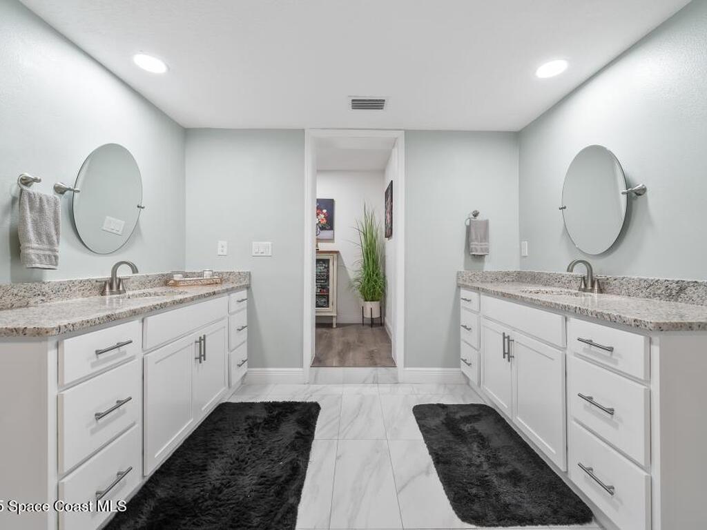 1253 Saint Andrews Drive, Rockledge, FL 32955