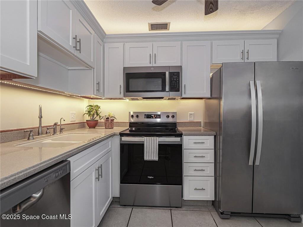 40 Vista Gardens Trail, Vero Beach, FL 32962