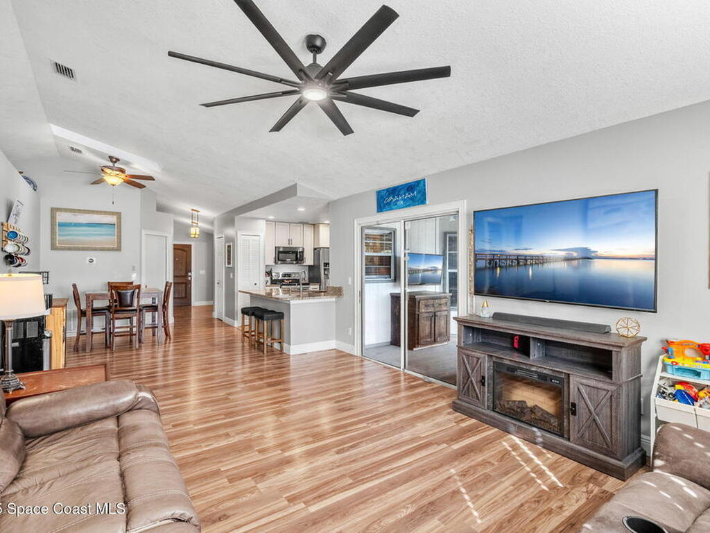 2225 Royal Poinciana Boulevard, Melbourne, FL 32935