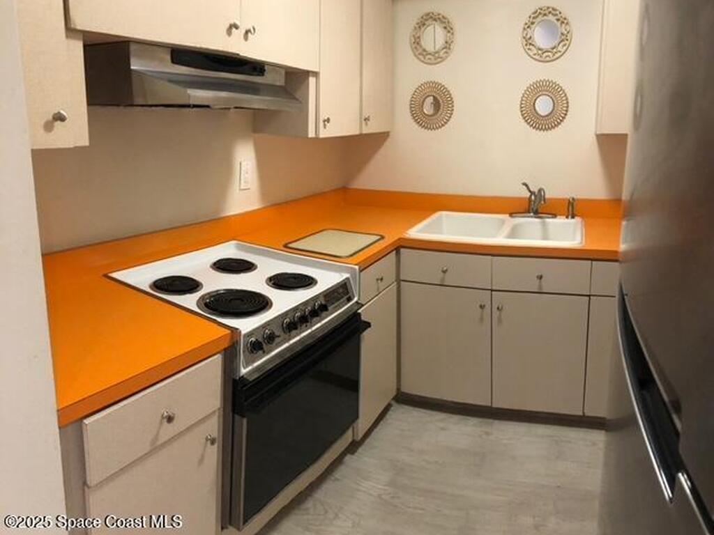 3190 N Atlantic Avenue, Cocoa Beach, FL 32931