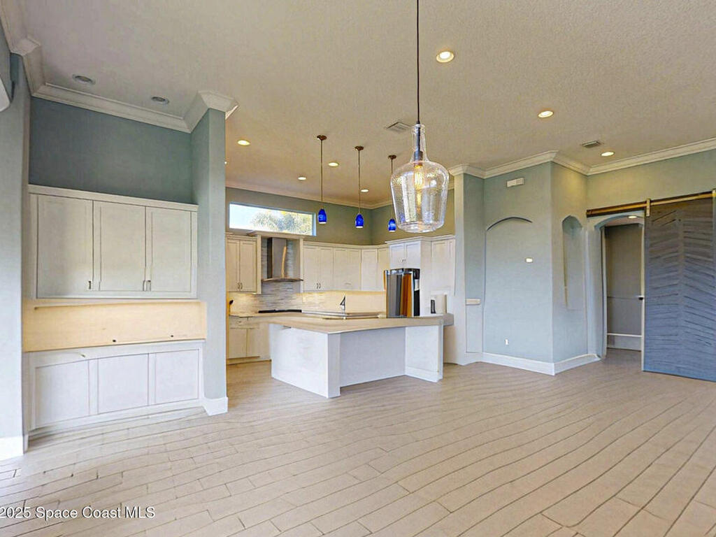 395 Sapphire Way, Vero Beach, FL 32968