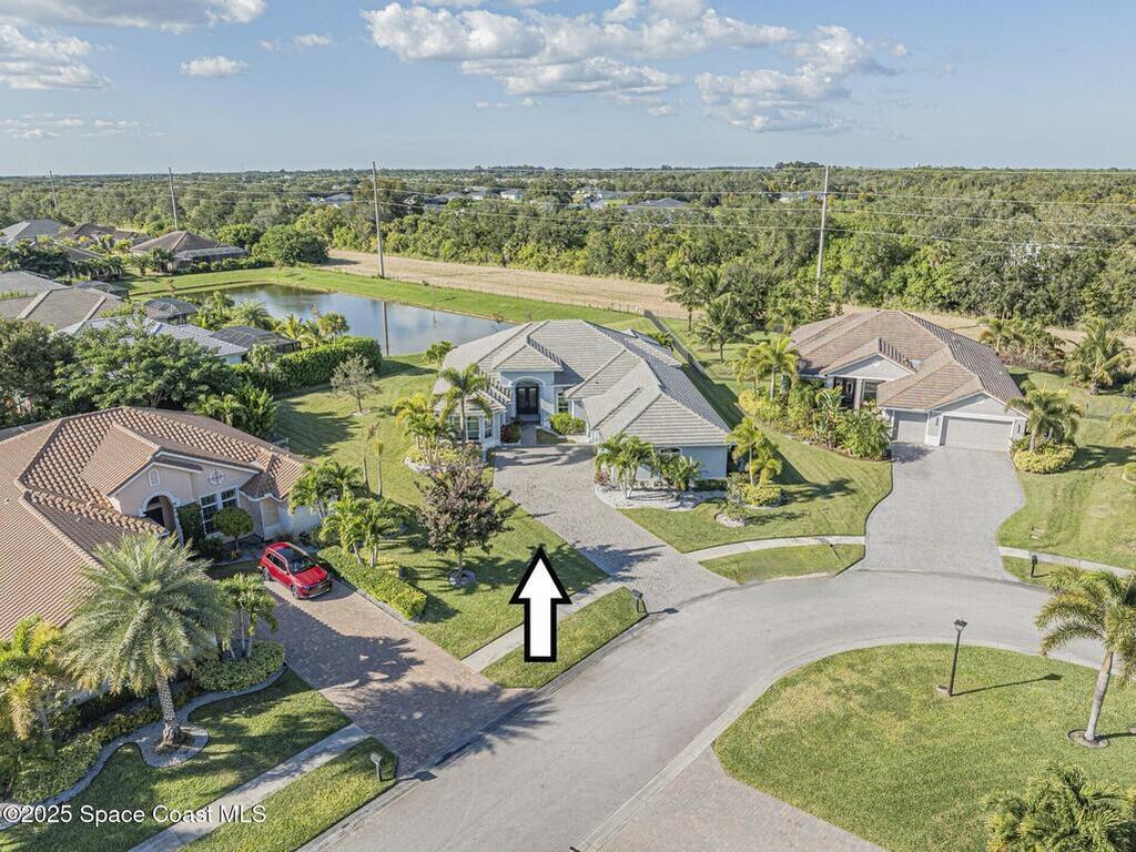 395 Sapphire Way, Vero Beach, FL 32968