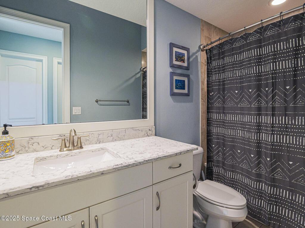 395 Sapphire Way, Vero Beach, FL 32968