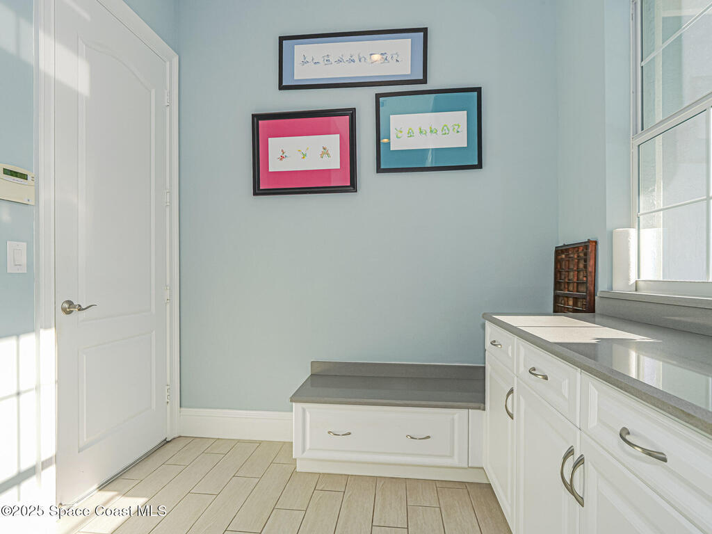 395 Sapphire Way, Vero Beach, FL 32968