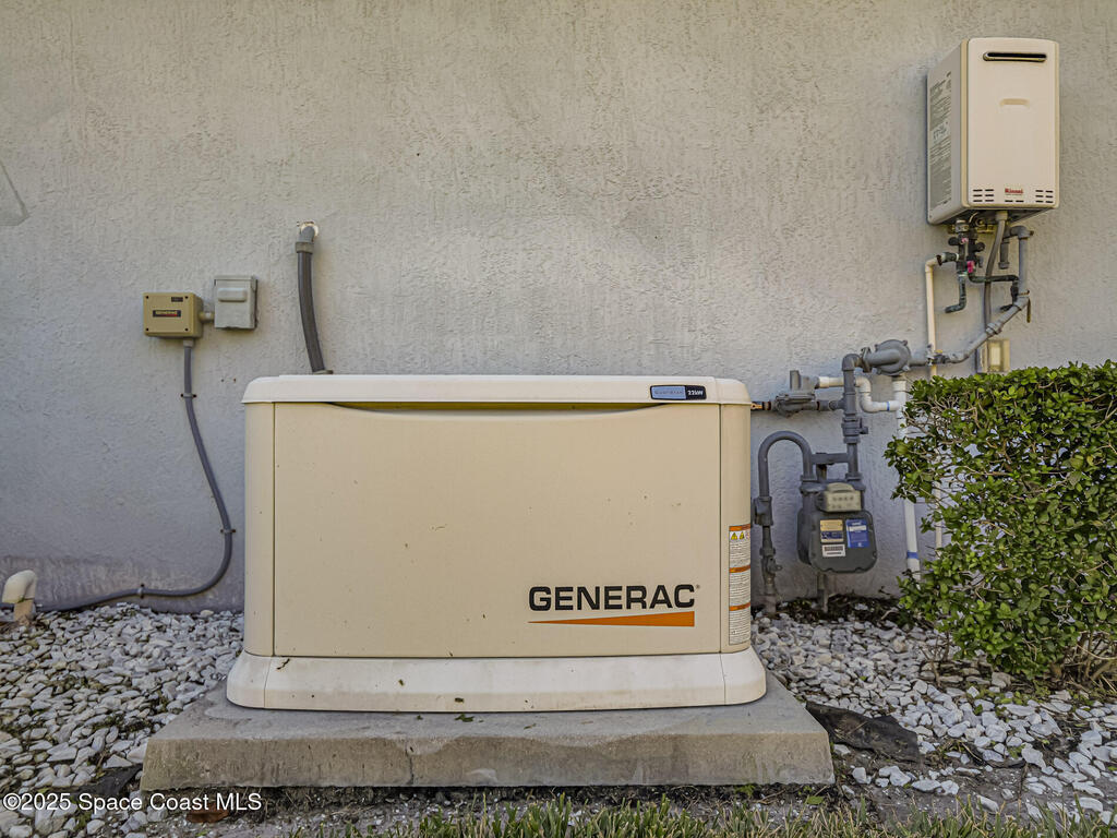 395 Sapphire Way, Vero Beach, FL 32968