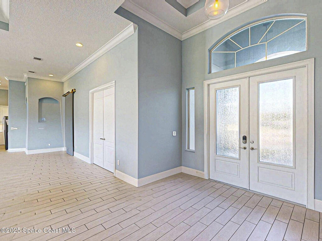 395 Sapphire Way, Vero Beach, FL 32968