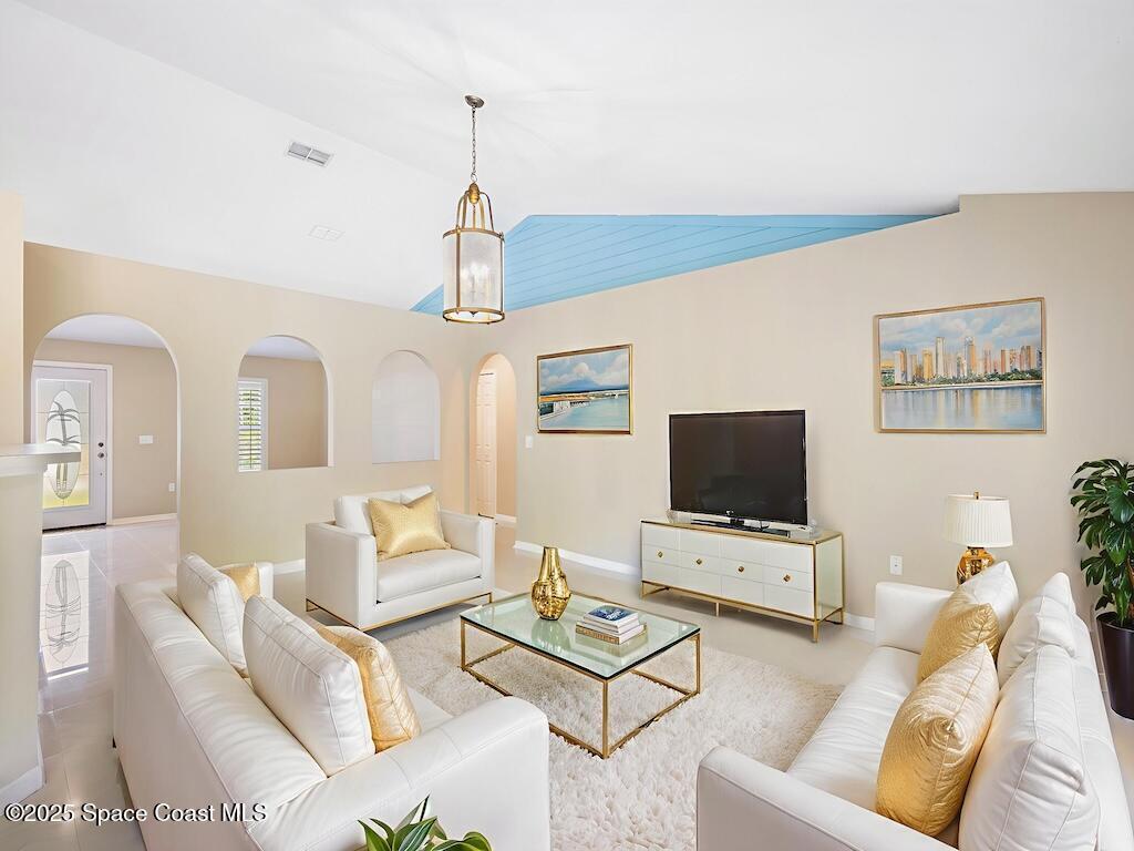 8575 105th Court, Vero Beach, FL 32967