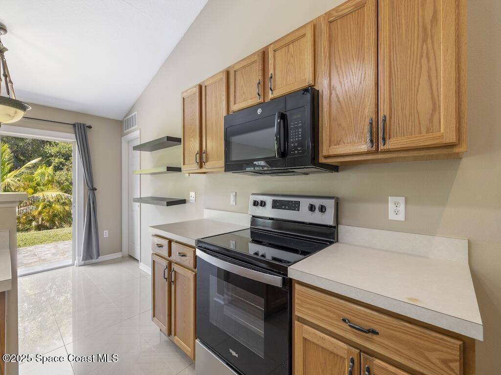 8575 105th Court, Vero Beach, FL 32967