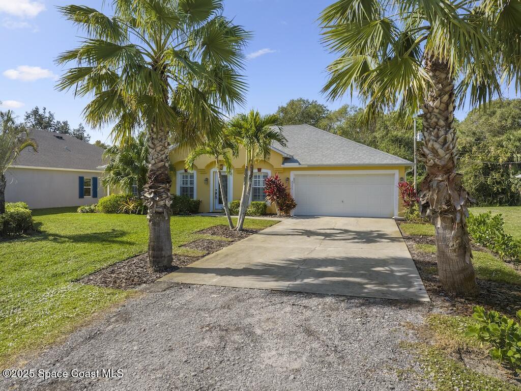 8575 105th Court, Vero Beach, FL 32967