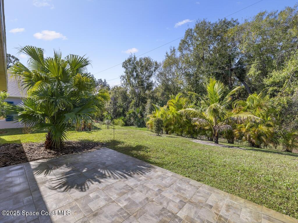 8575 105th Court, Vero Beach, FL 32967