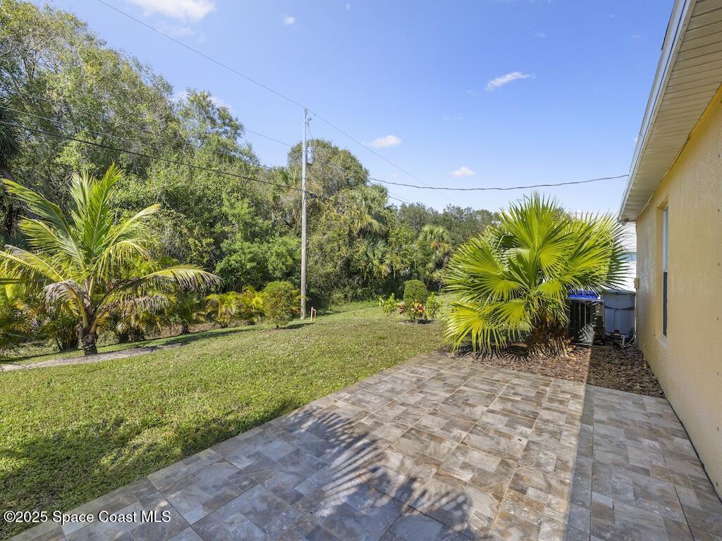 8575 105th Court, Vero Beach, FL 32967