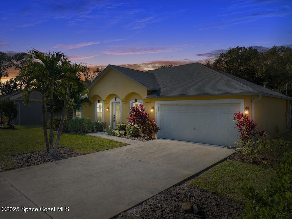 8575 105th Court, Vero Beach, FL 32967