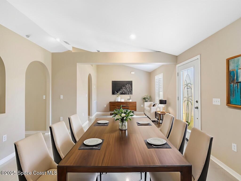 8575 105th Court, Vero Beach, FL 32967