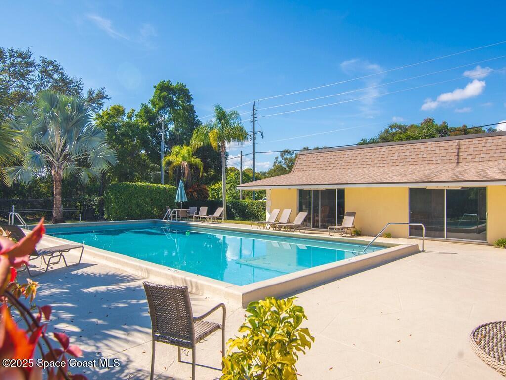 1166 6th Avenue, Vero Beach, FL 32960