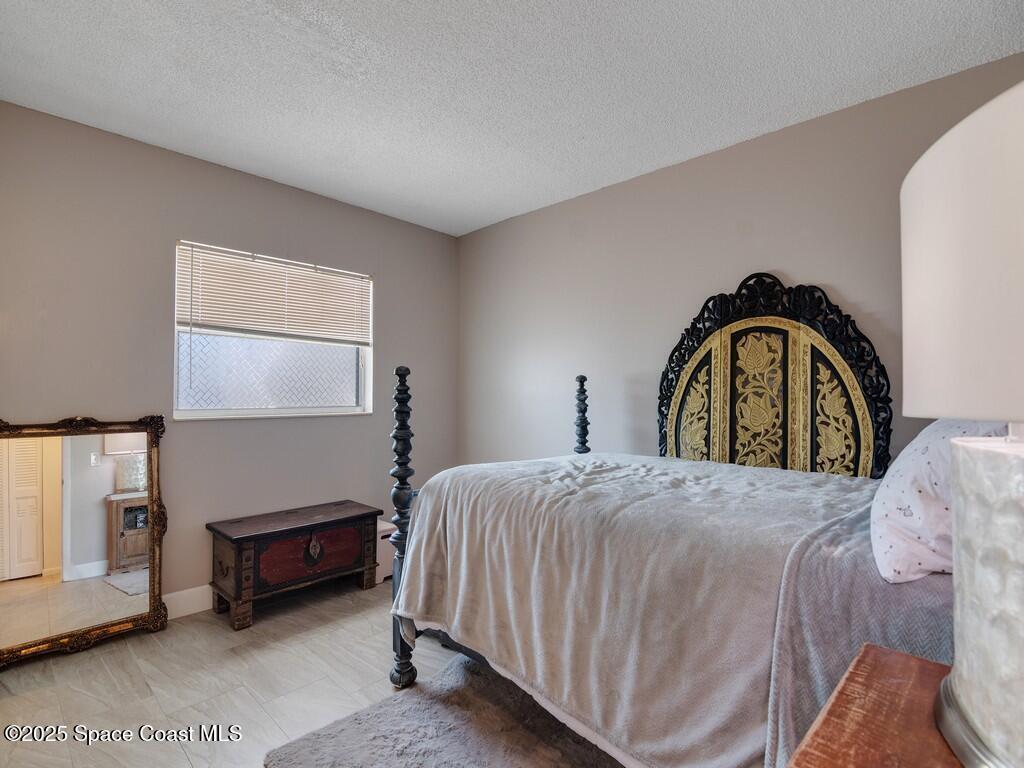 1166 6th Avenue, Vero Beach, FL 32960