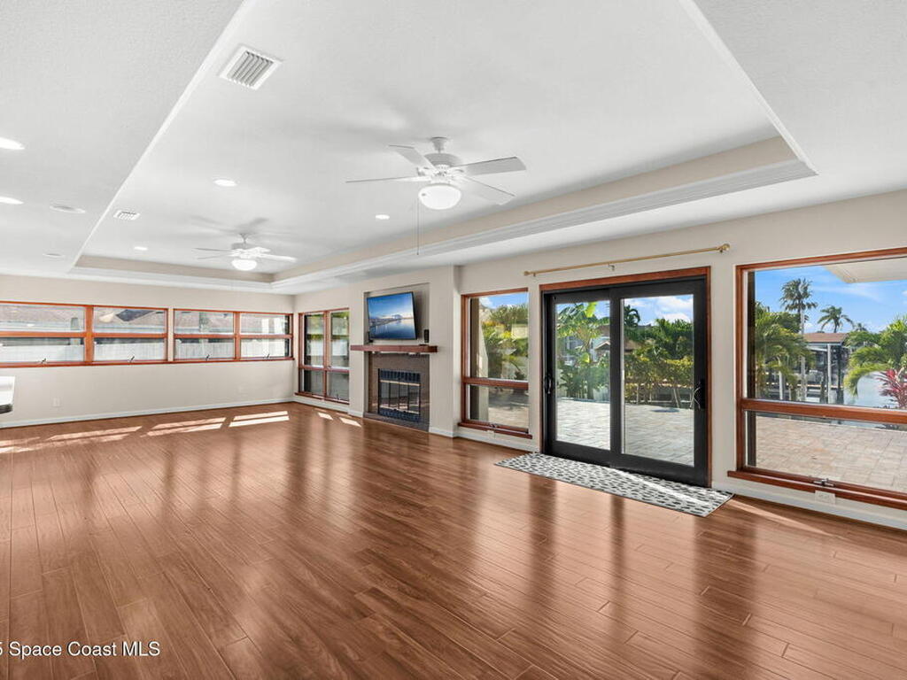 1525 Sykes Creek Drive, Merritt Island, FL 32953