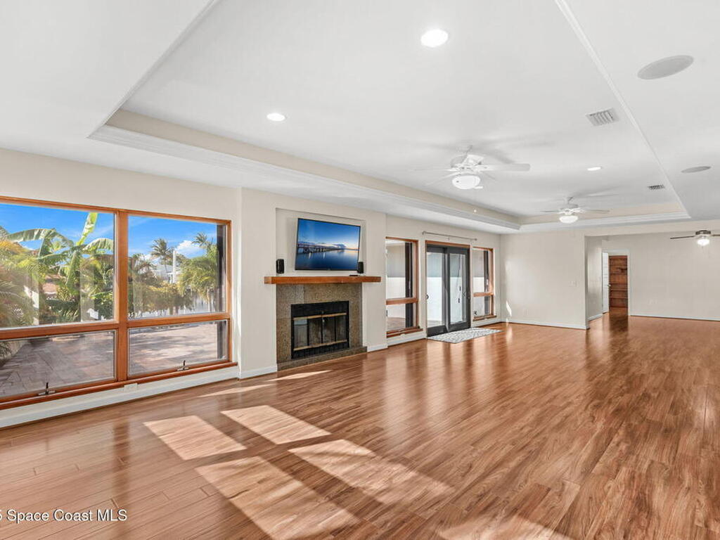 1525 Sykes Creek Drive, Merritt Island, FL 32953