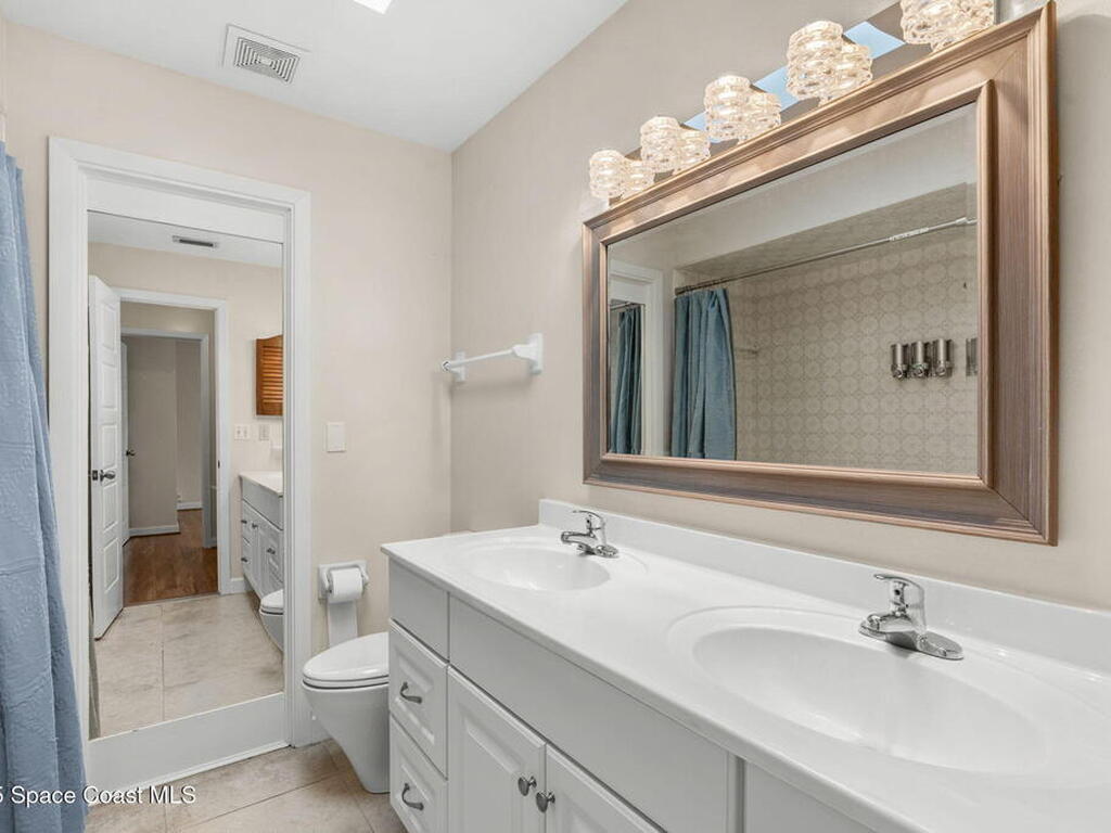 1525 Sykes Creek Drive, Merritt Island, FL 32953