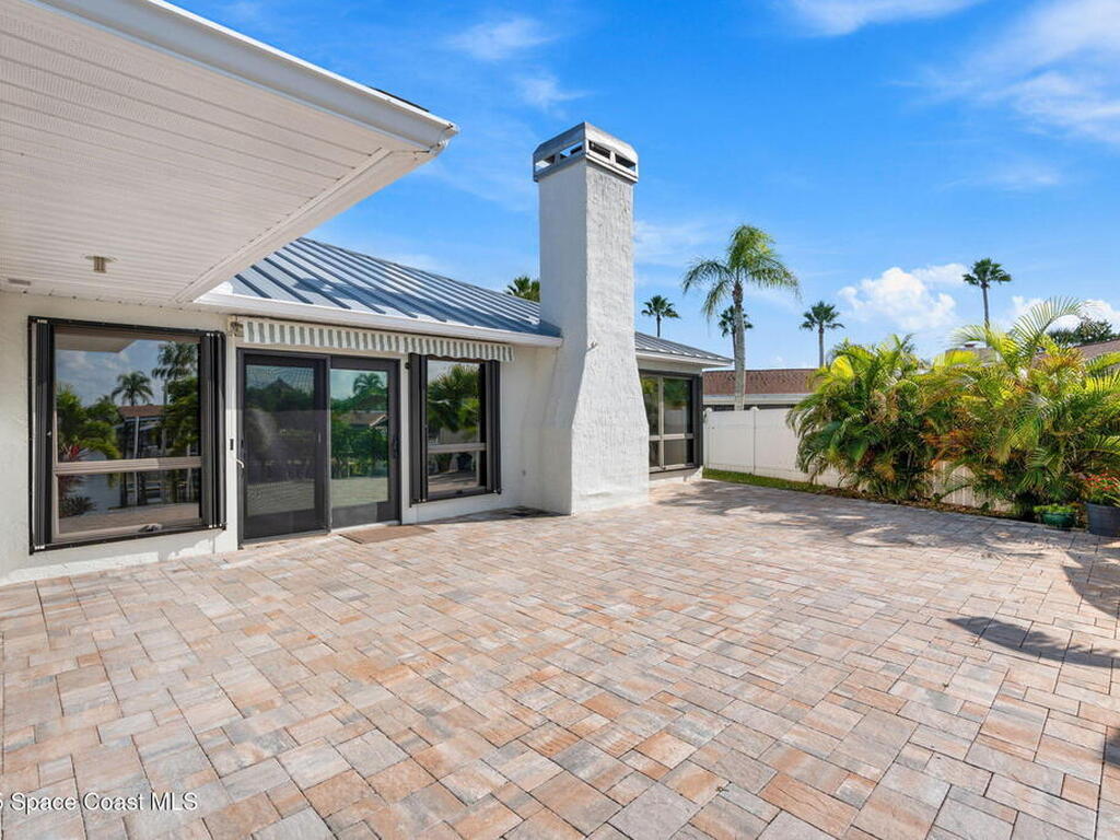 1525 Sykes Creek Drive, Merritt Island, FL 32953