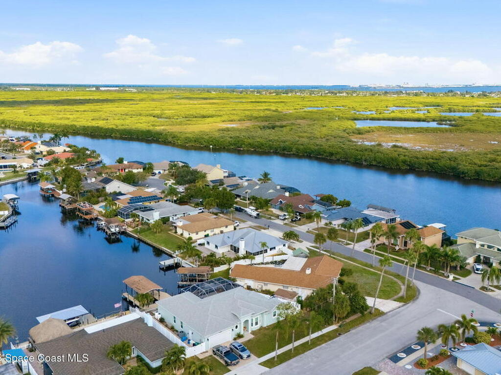 1525 Sykes Creek Drive, Merritt Island, FL 32953