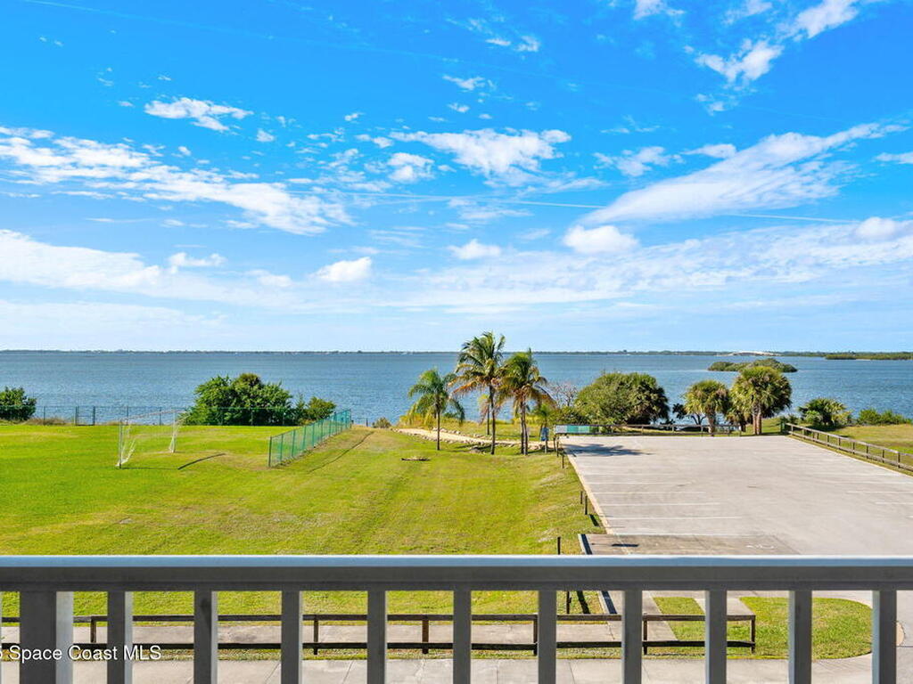 8934 Puerto Del Rio Drive, Cape Canaveral, FL 32920