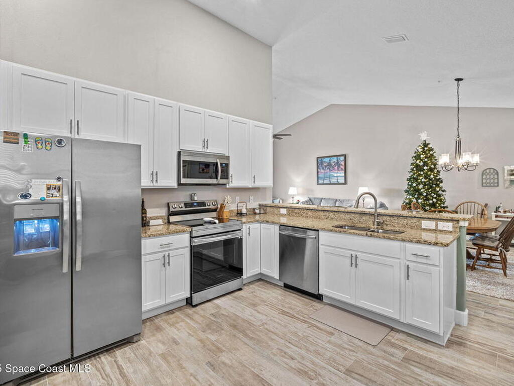 3930 Playa Del Sol Drive, Rockledge, FL 32955