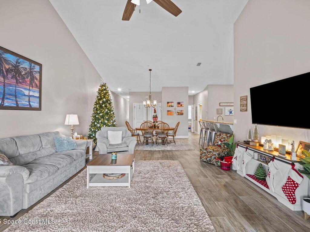 3930 Playa Del Sol Drive, Rockledge, FL 32955