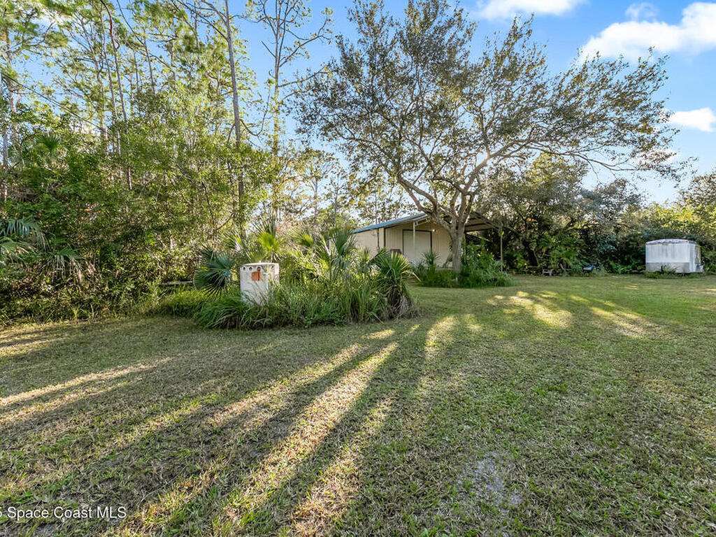 1055 Valkaria Road, Grant-Valkaria, FL 32950