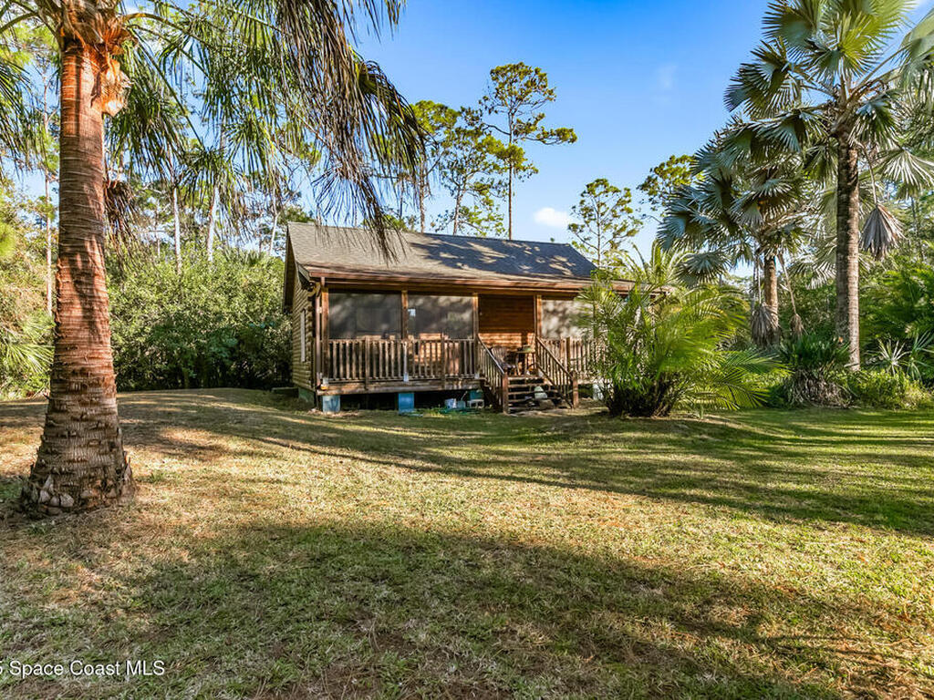 1055 Valkaria Road, Grant-Valkaria, FL 32950