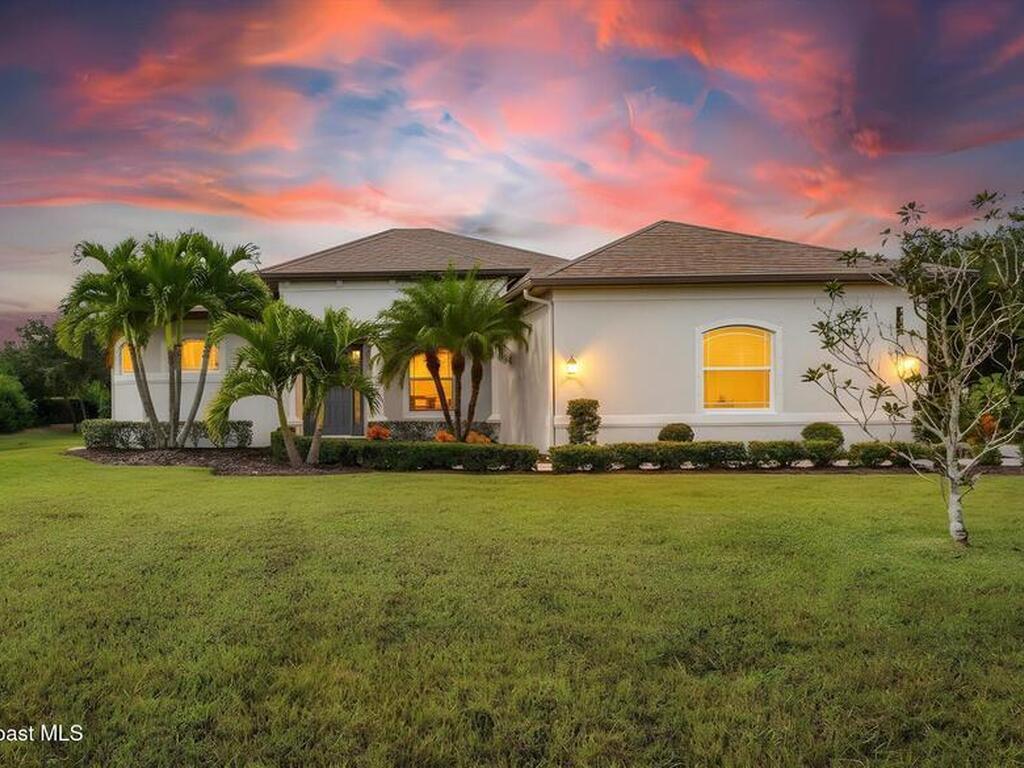 2402 Westhorpe Drive, Malabar, FL 32950