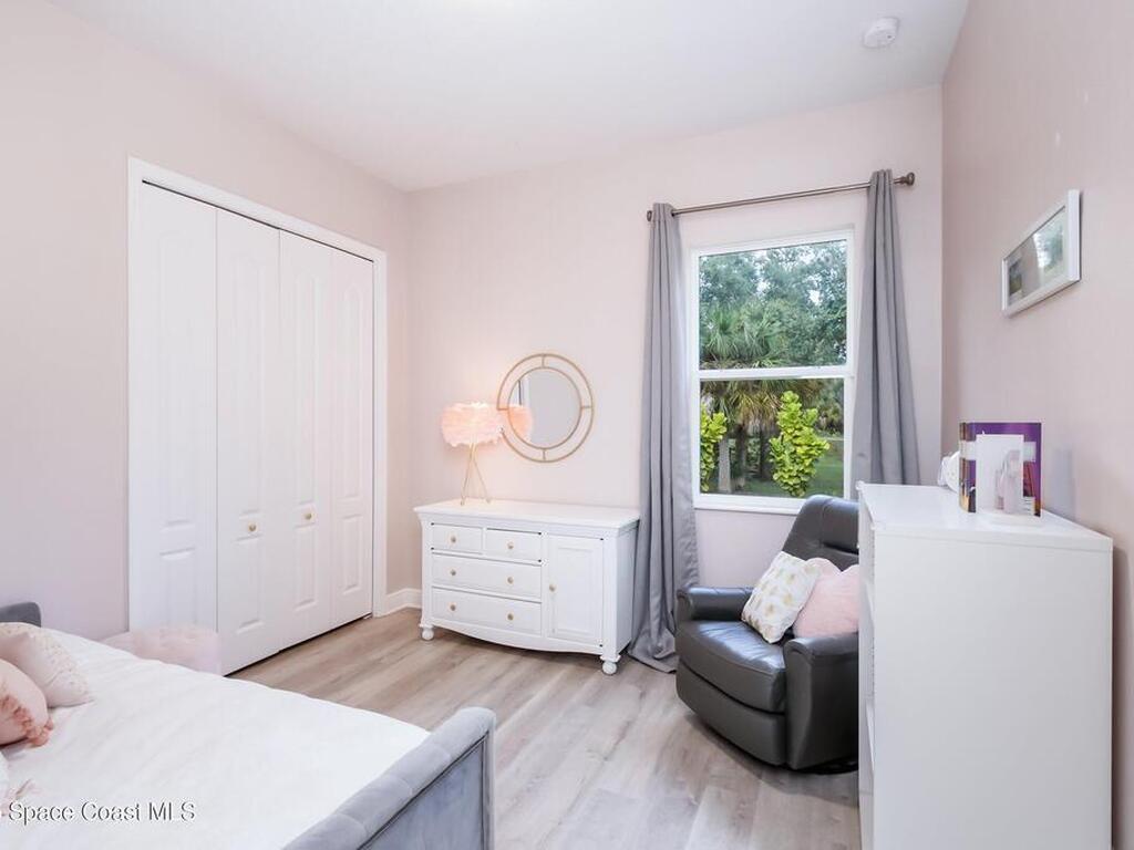 2402 Westhorpe Drive, Malabar, FL 32950