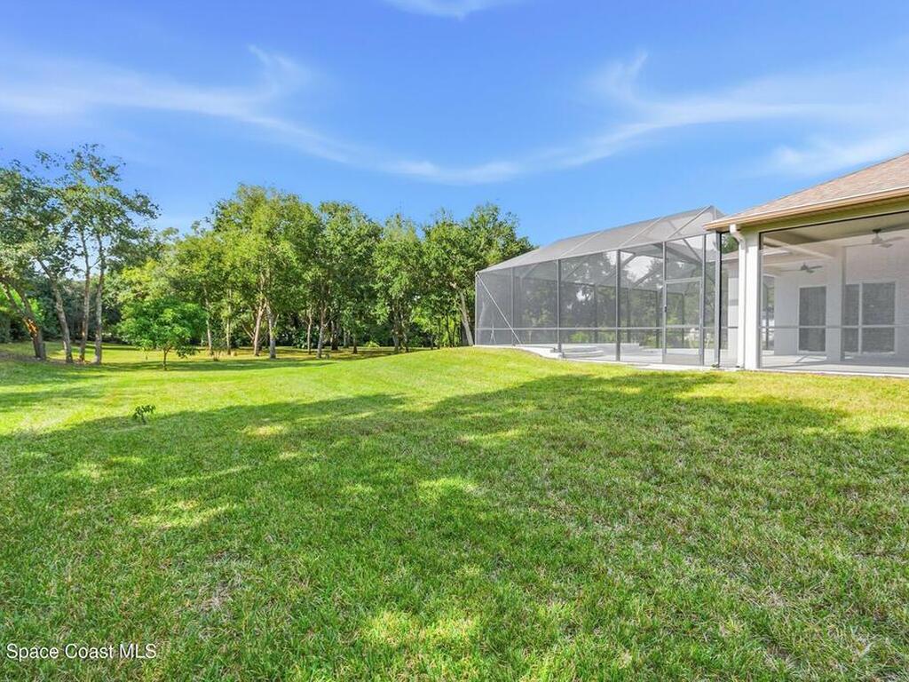 2402 Westhorpe Drive, Malabar, FL 32950