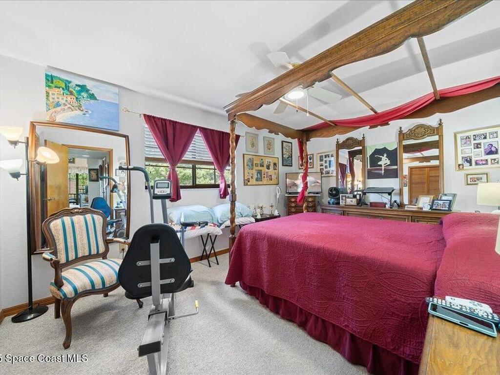 707 Greenwood Manor Circle, West Melbourne, FL 32904