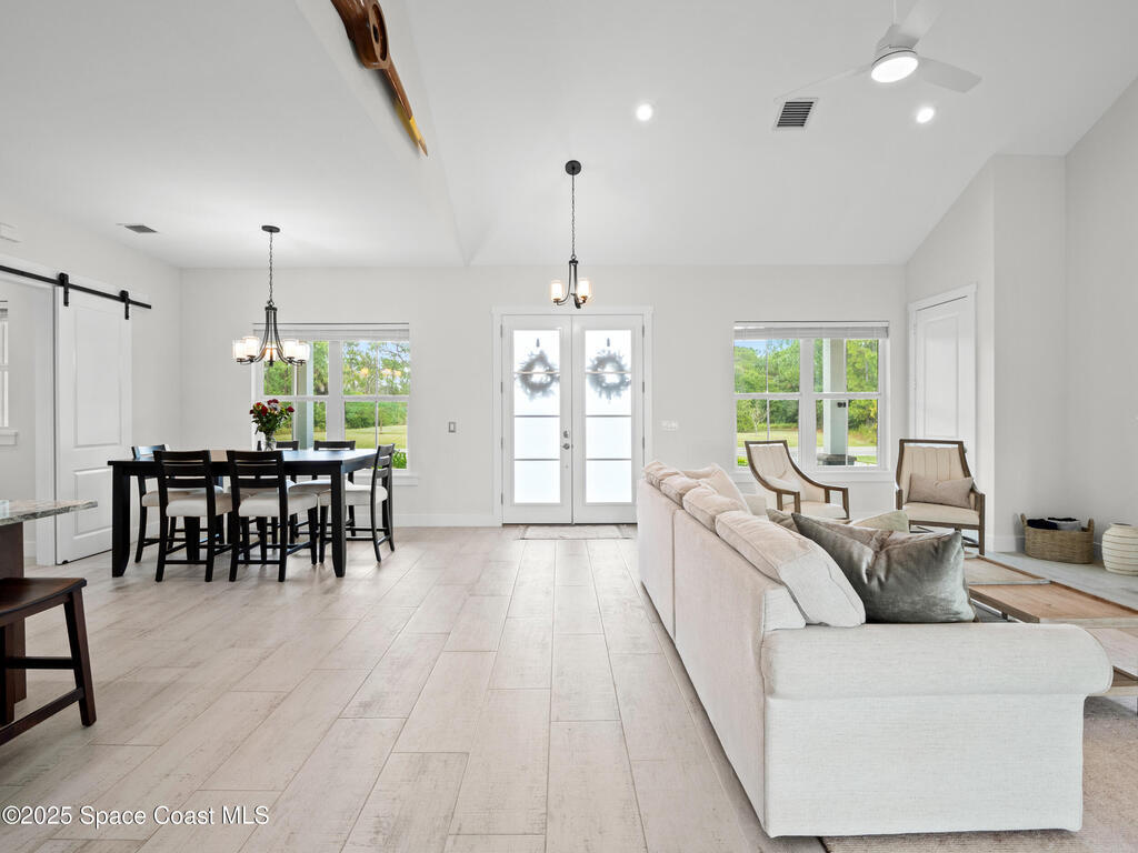 7035 Indian River Boulevard, Grant, FL 32949