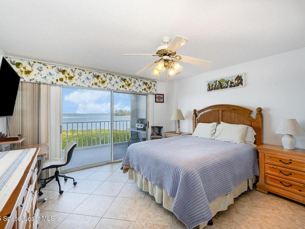 6029 N River Run Drive, Sebastian, FL 32958